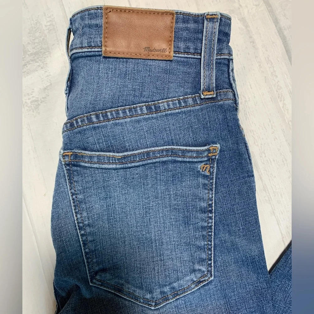 Madewell Curvy High Rise skinny jeans. Size 26. - Picture 11 of 11
